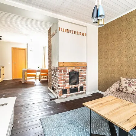Apartment Niine 5 *